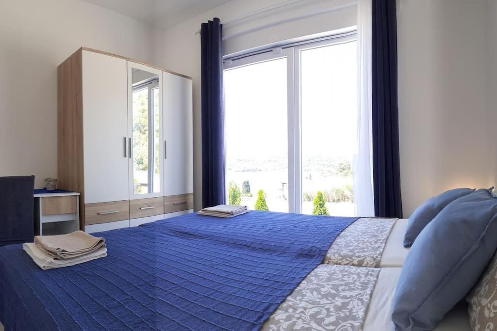 Vis - Luxury Holiday Villa With Swimming Pool Exteriér fotografie