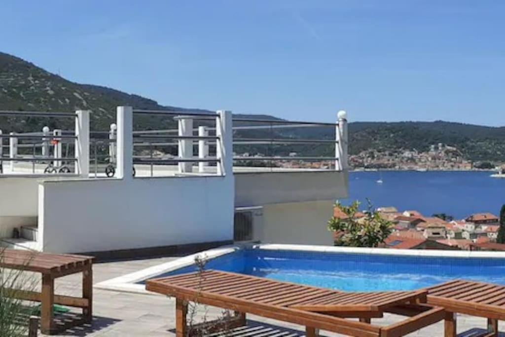 Vis - Luxury Holiday Villa With Swimming Pool Exteriér fotografie